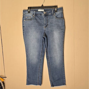 C Est 1946 Women's Blue Denim Ankle/Capis Jeans Size 8